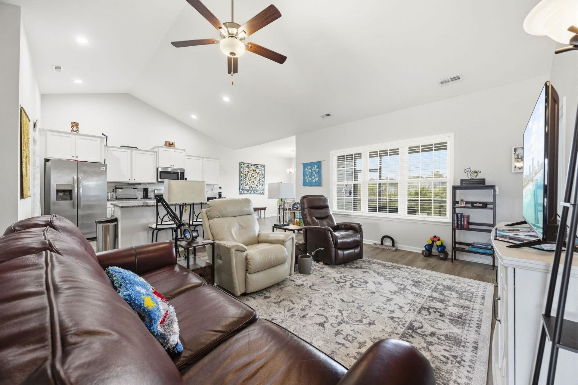 1008 Cypress Shoal Dr. Photo 7