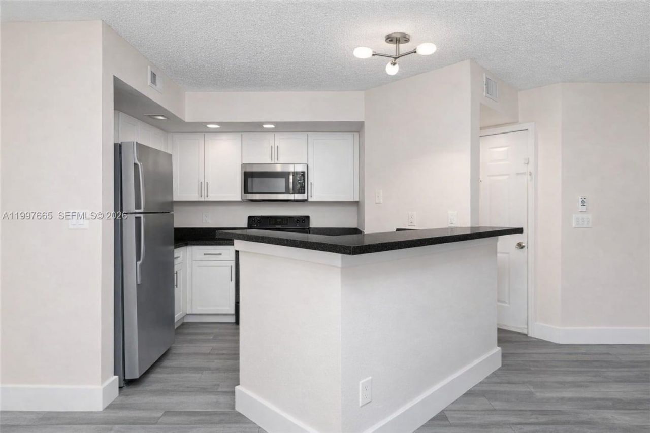 12620 Vista Isles Dr, Unit 1027, Sunrise, FL 33325 Photo