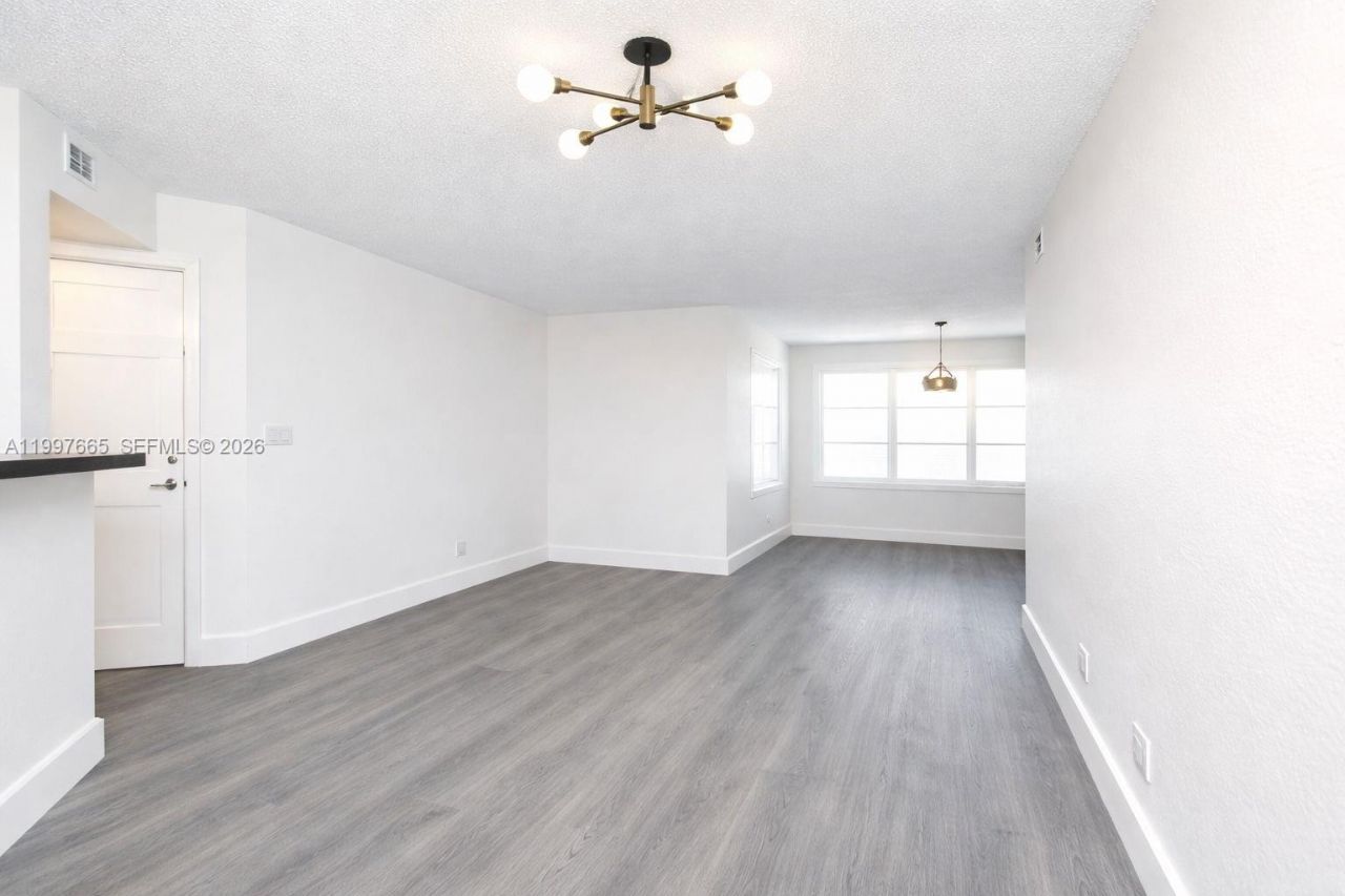 12620 Vista Isles Dr, Unit 1027, Sunrise, FL 33325 Photo