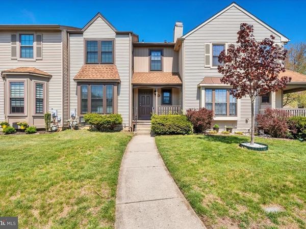 38 BURGUNDY DRIVE, MARLTON, NJ 08053