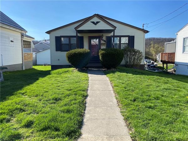 1509 3rd St., Natrona Heights, PA 15065