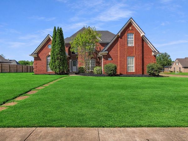 6700 BEAGLE LN, Bartlett, TN 38002