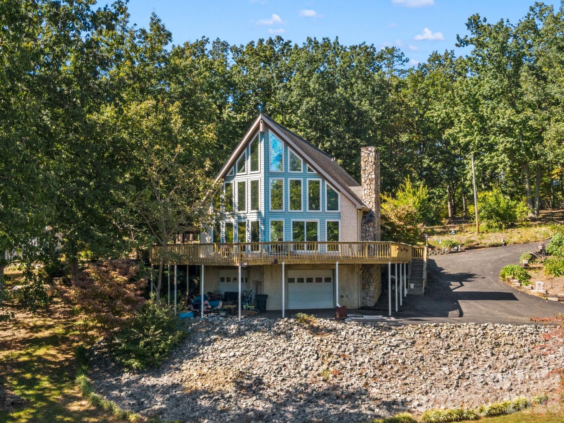 358 Lazy B Drive , Bessemer City, NC 28016 Main Photo