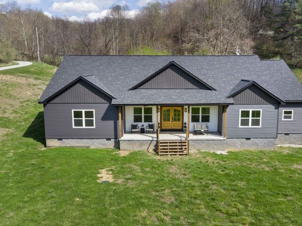 14932 Pakateal Lane, Catlettsburg, KY 41129