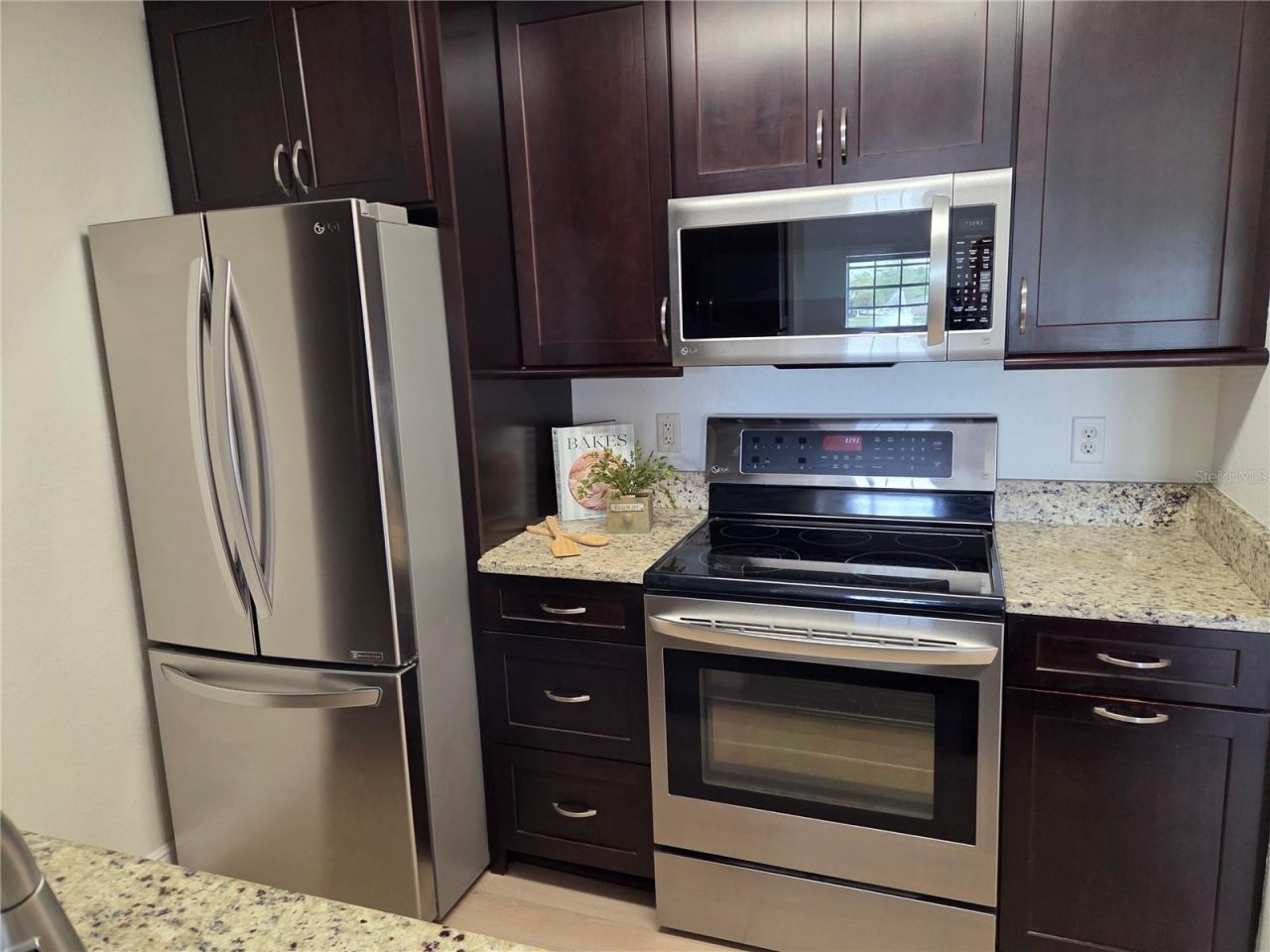 8905 Manor Loop , Unit 205, Lakewood Ranch, FL 34202 Photo