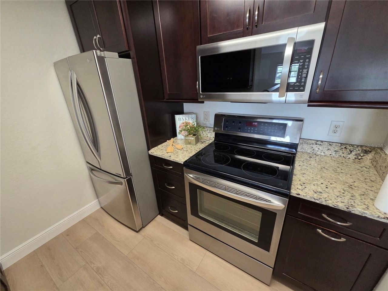 8905 Manor Loop , Unit 205, Lakewood Ranch, FL 34202 Photo