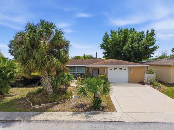 7140 ROCKWOOD DRIVE , PORT RICHEY, FL 34668