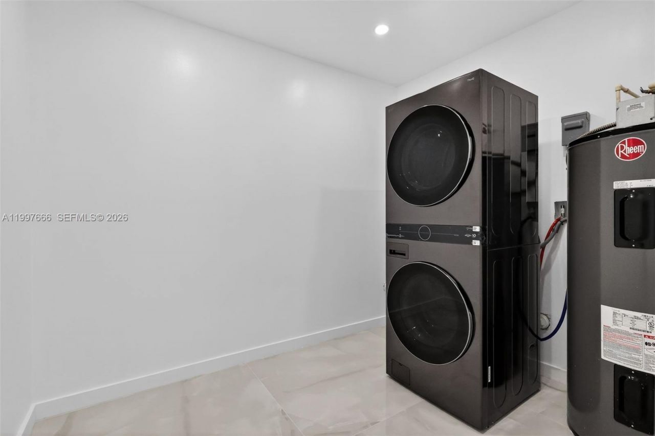 607 Layne Blvd , Hallandale Beach, FL 33009 Photo