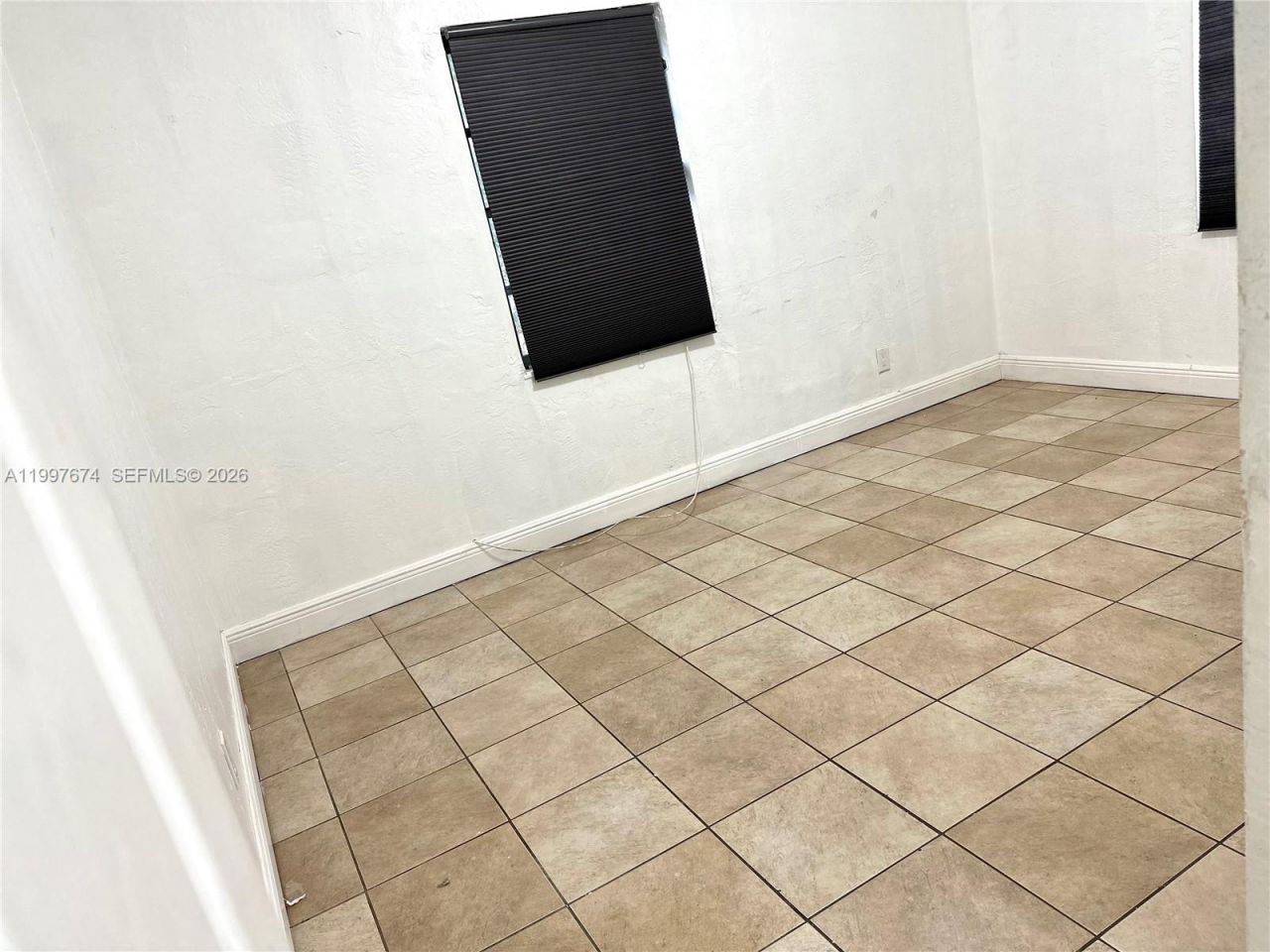 1941 NE 157th Ter , North Miami Beach, FL 33162 Photo