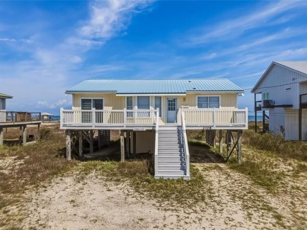 2708 Bienville Boulevard, Dauphin Island, AL 36528