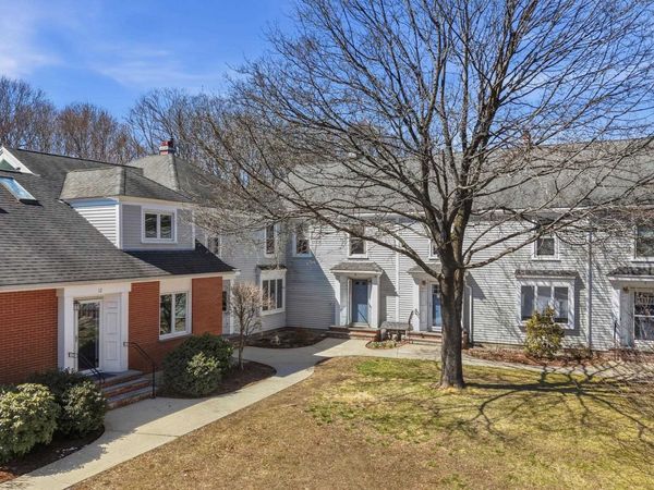 8 Mill Falls Road, Pembroke, NH 03275