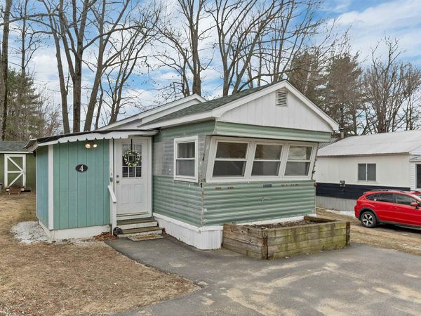 9 Sargent Place, Unit 4, Gilford, NH 03249