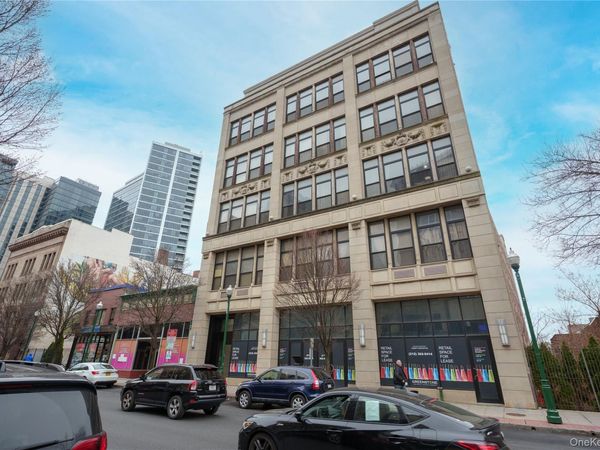 25 Leroy Place , Unit PH1, New Rochelle, NY 10801