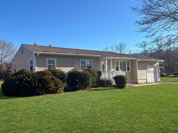 16400 County Road 48, Cutchogue, NY 11935
