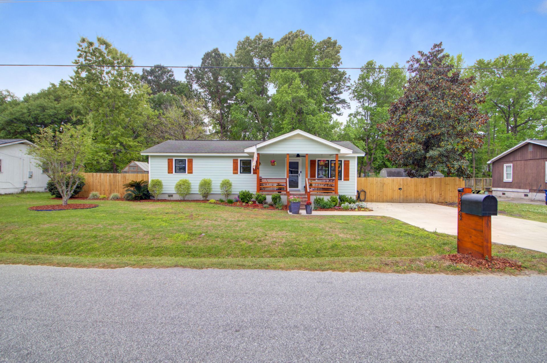 3623 Marshfield Road Photo 47