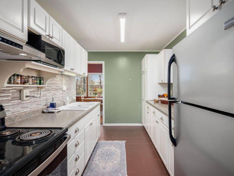 60 Orchard Heights, Delaware, OH 43015 Photo 11