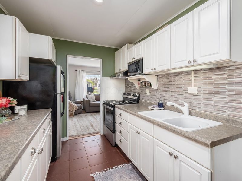 60 Orchard Heights, Delaware, OH 43015 Photo 14