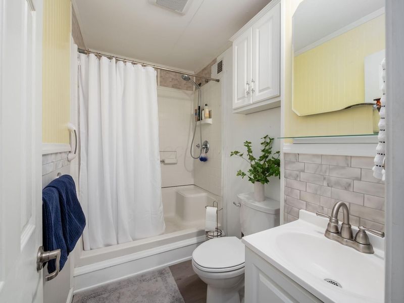 60 Orchard Heights, Delaware, OH 43015 Photo 22