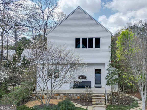 10548 Serenbe Lane, Chattahoochee Hills, GA 30268