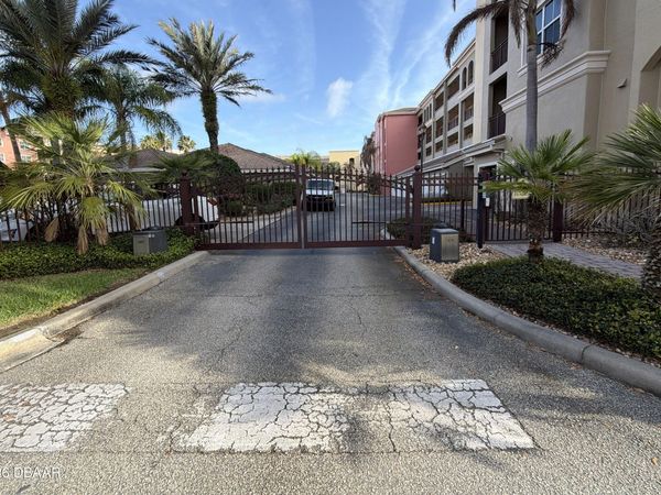 424 Luna Bella Lane, Unit 416C, New Smyrna Beach, FL 32168