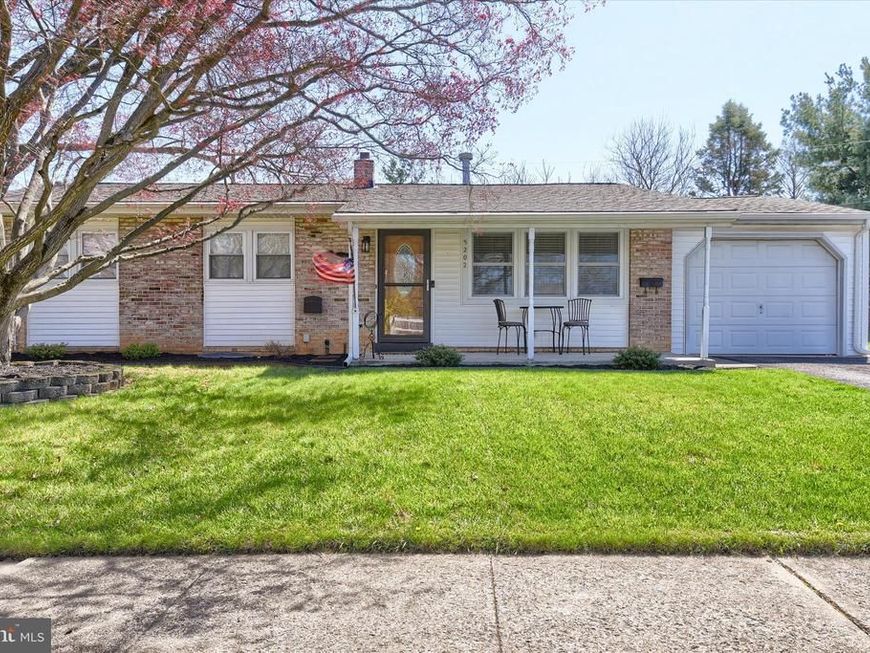 5202 Royal Drive, Mechanicsburg, PA 17055 Main Photo