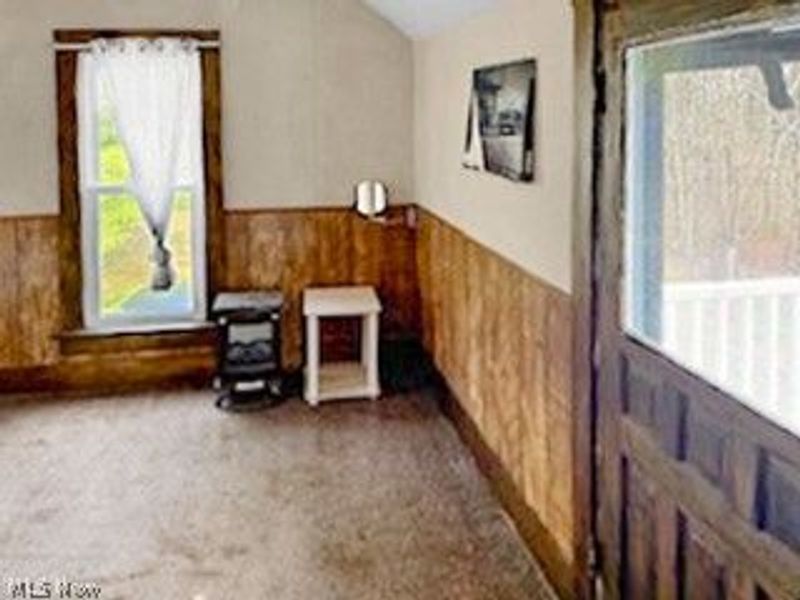 1537 Wooster Road W, Barberton, OH 44203 Photo 14