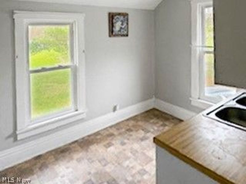 1537 Wooster Road W, Barberton, OH 44203 Photo 18