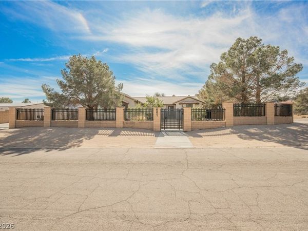601 Sandy Drive, Henderson, NV 89002