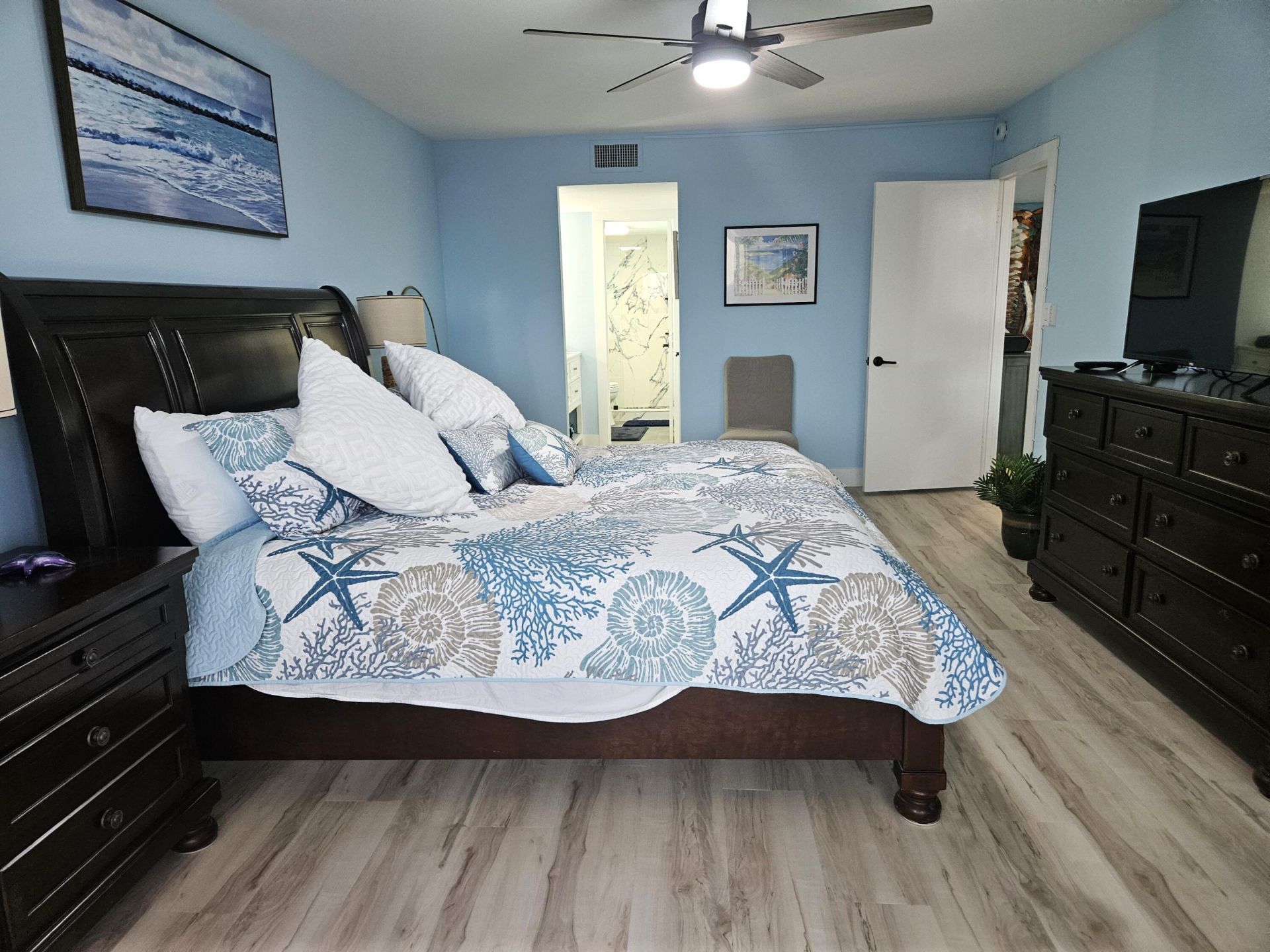 1357 NE Ocean Boulevard, Unit 312, Stuart, FL 34996 Photo