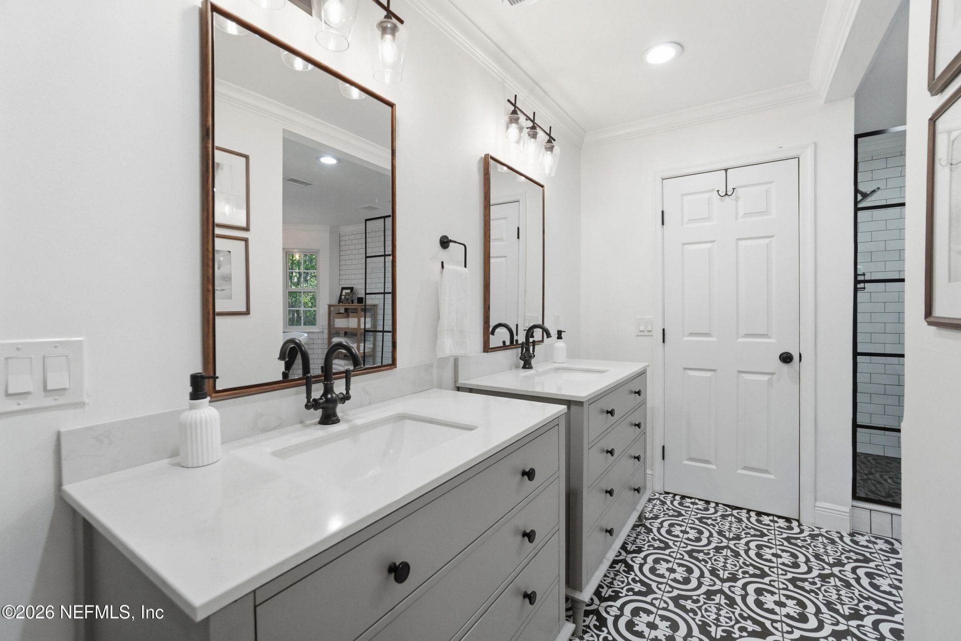 2682 Forest Circle, Jacksonville, FL 32257 Photo