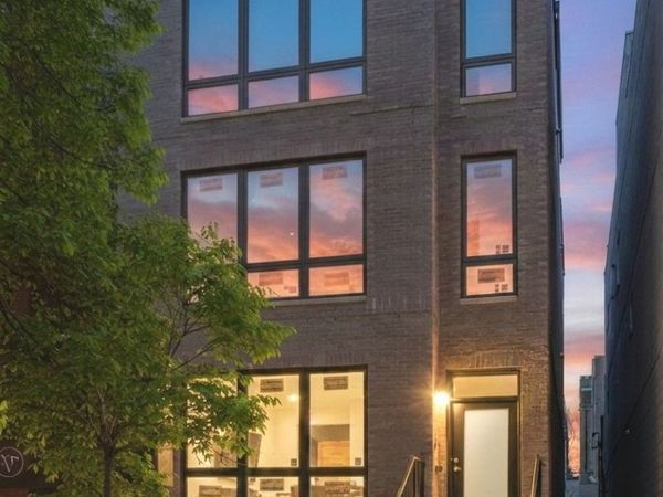 867 N Marshfield Avenue , Unit 2, Chicago, IL 60622