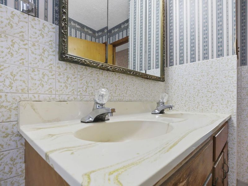 1115 E Walnut Street, Lancaster, OH 43130 Photo 19