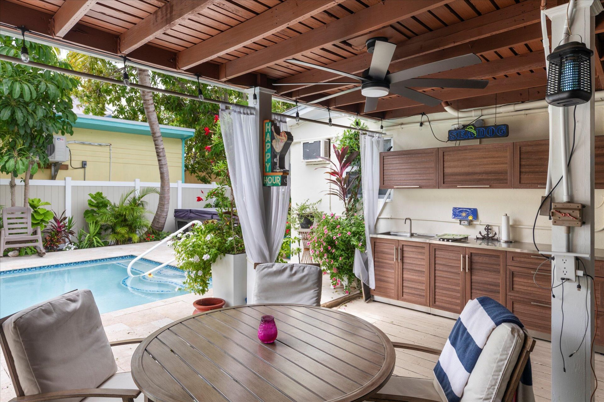 1320 6th Street, Key West, FL 33040 Photo