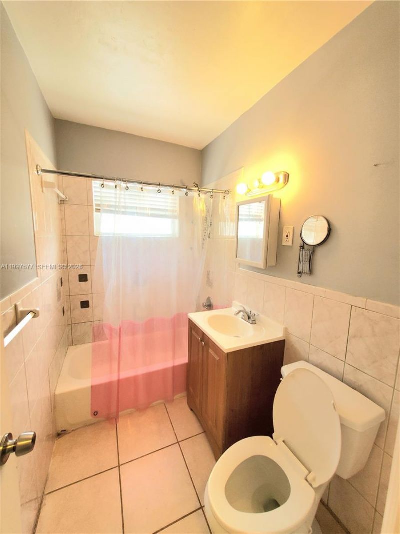 40 NW 44th St, Unit 40, Miami, FL 33127 Photo