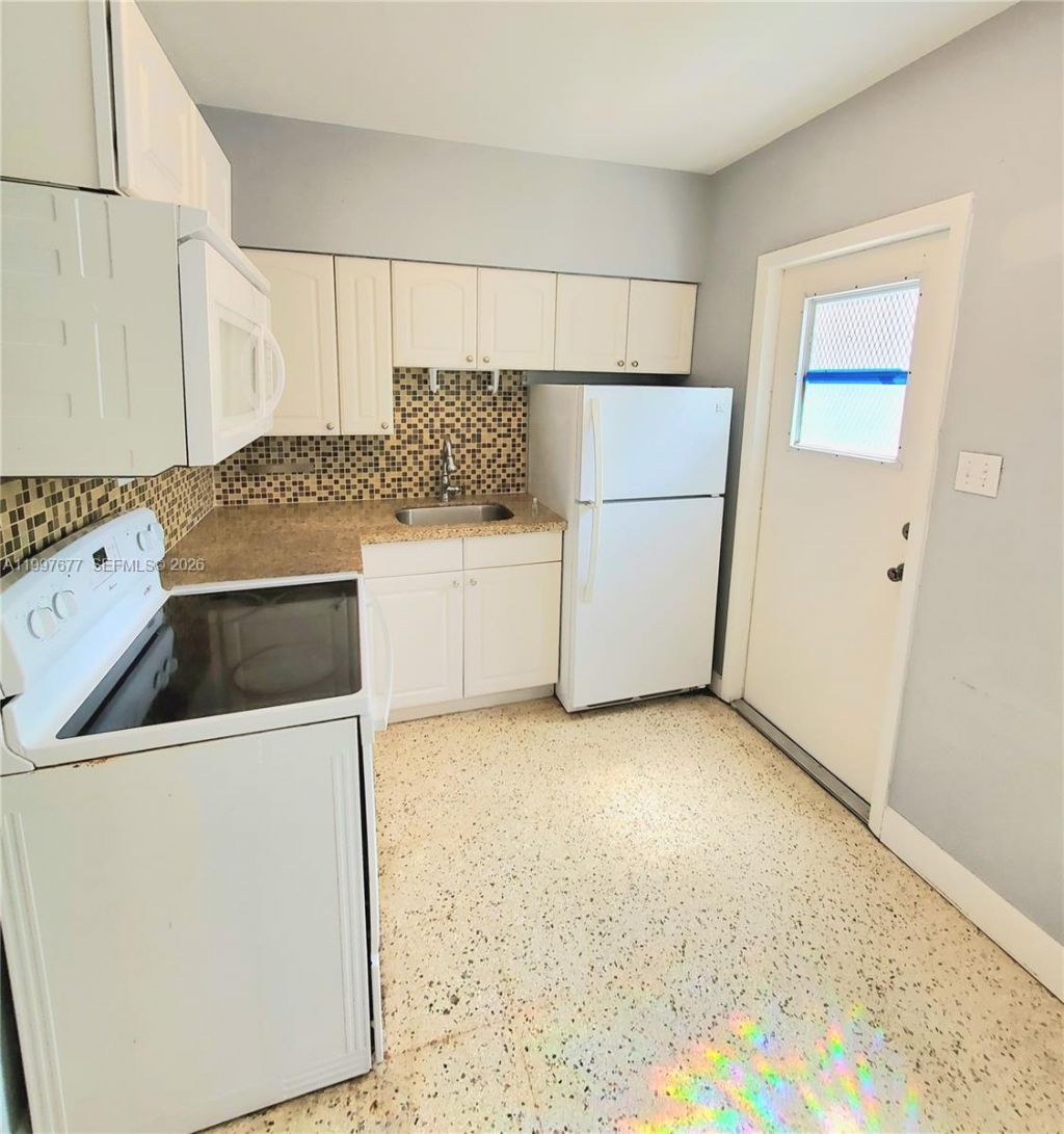 40 NW 44th St, Unit 40, Miami, FL 33127 Photo