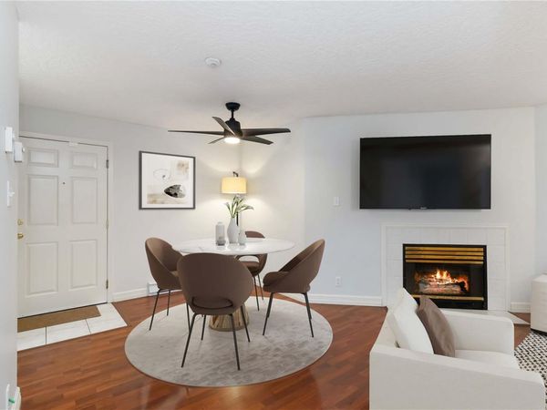 2710 Grosvenor Rd, Unit 101, Victoria, BC V8T 3M9