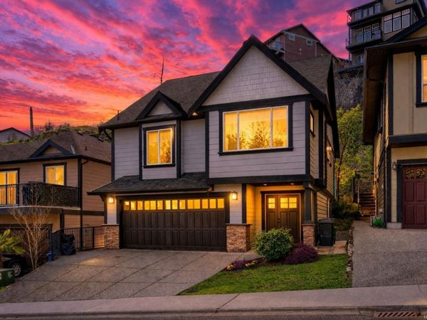 2071 Longspur Dr , Langford, BC V9B 0E7