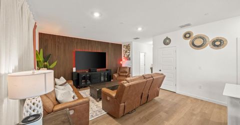 8488 Anker Way, Elk Grove, CA 95757 Photo