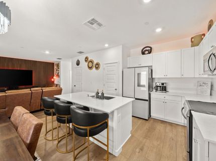 8488 Anker Way, Elk Grove, CA 95757 Photo