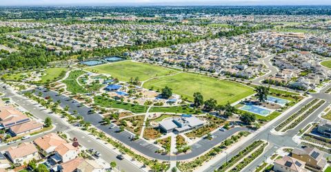 8488 Anker Way, Elk Grove, CA 95757 Photo