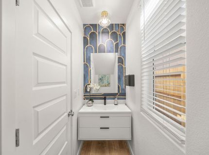 8488 Anker Way, Elk Grove, CA 95757 Photo