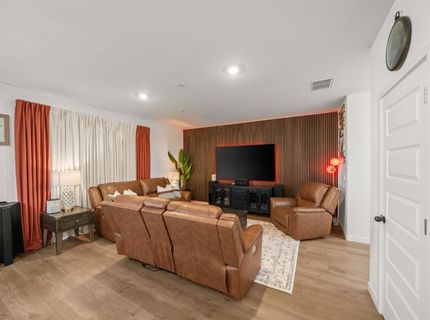 8488 Anker Way, Elk Grove, CA 95757 Photo