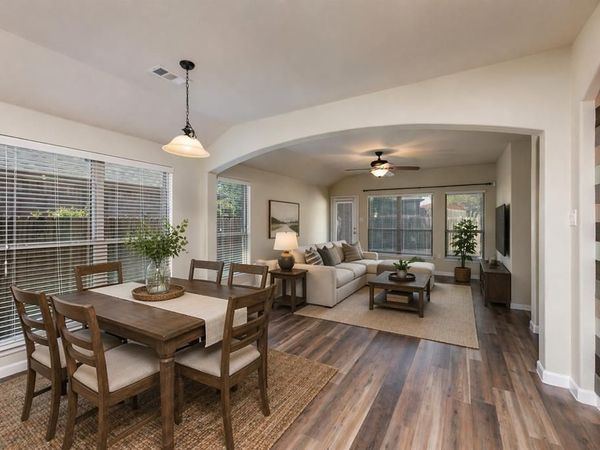 10525 Turning Leaf Trail, Fort Worth, TX 76131