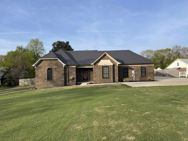 1204 NELSON DR, Brighton, TN 38011