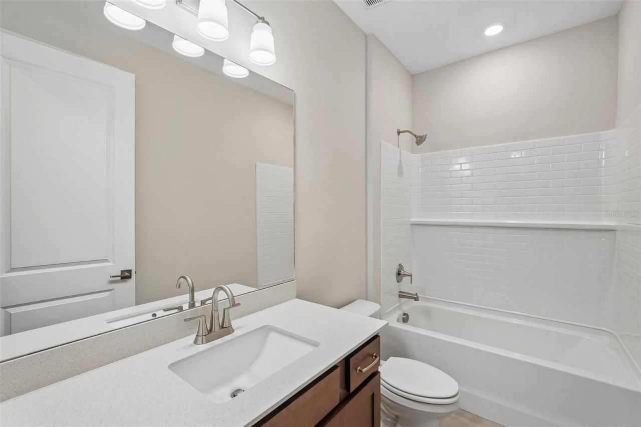 10155 Hidden Hammock Loop, Parrish, FL 34219 Photo