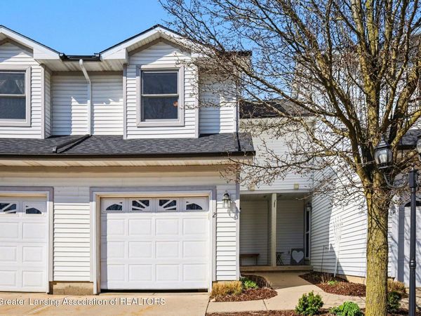 5704 Shaw Street, Haslett, MI 48840