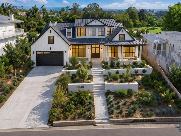 97 N Vulcan, Encinitas, CA 92024