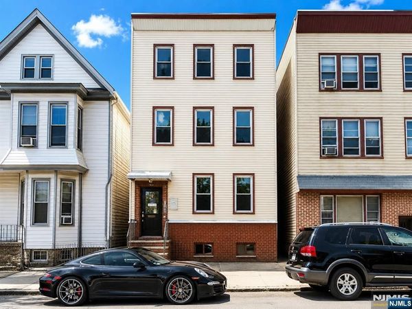 422 John Street 1, EAST NEWARK, NJ 07029