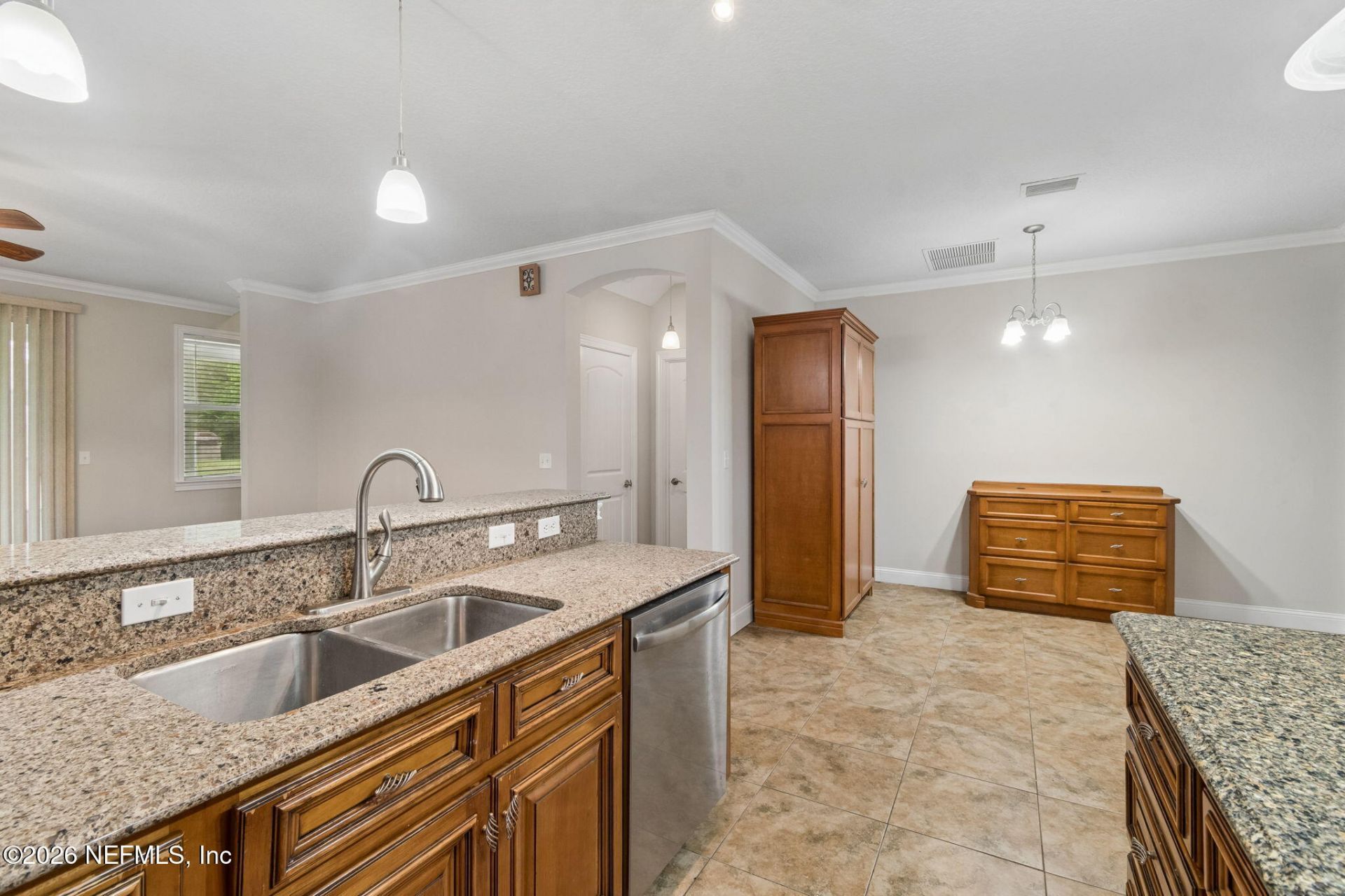 18098 Wells Road, Jacksonville, FL 32234 Photo