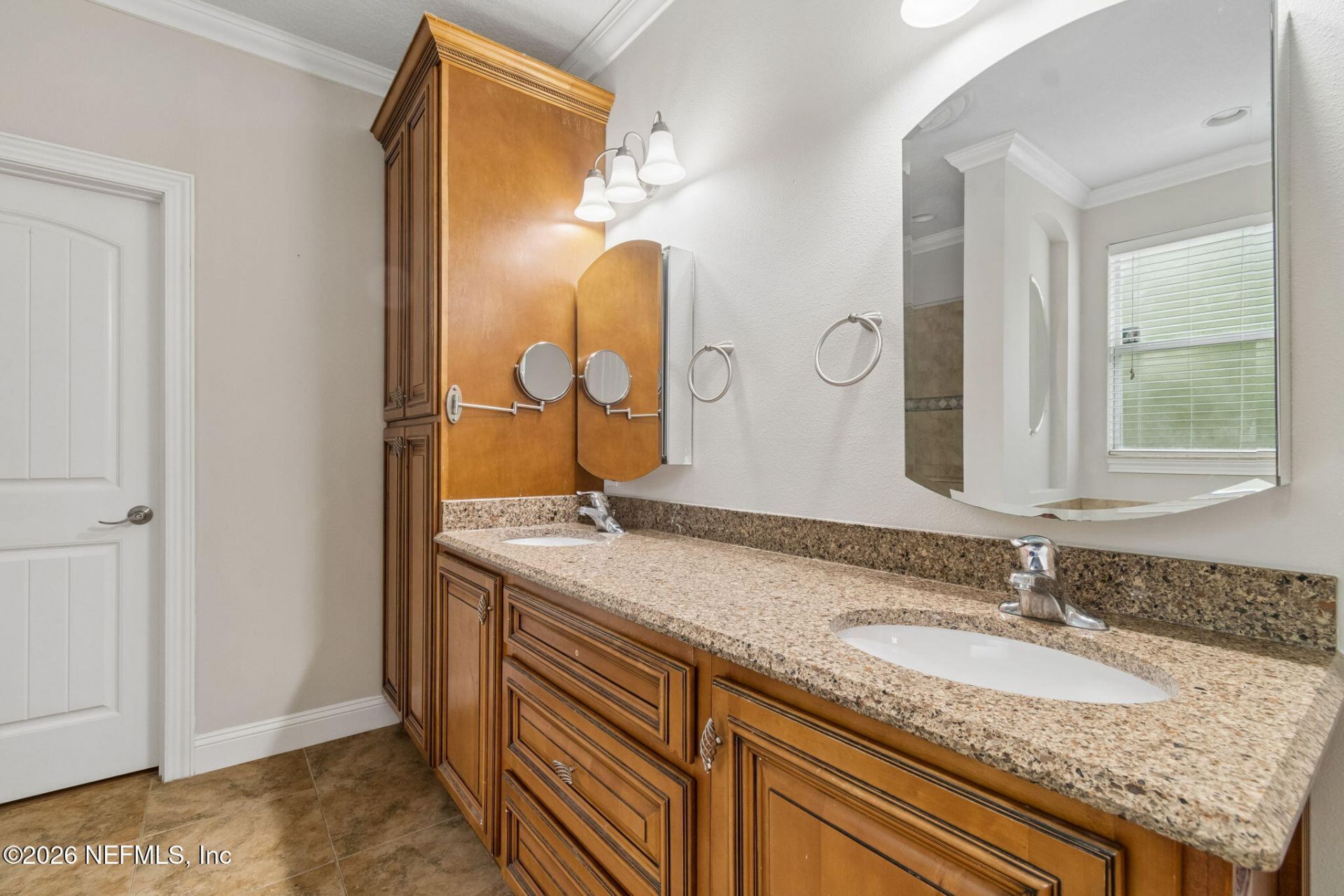 18098 Wells Road, Jacksonville, FL 32234 Photo